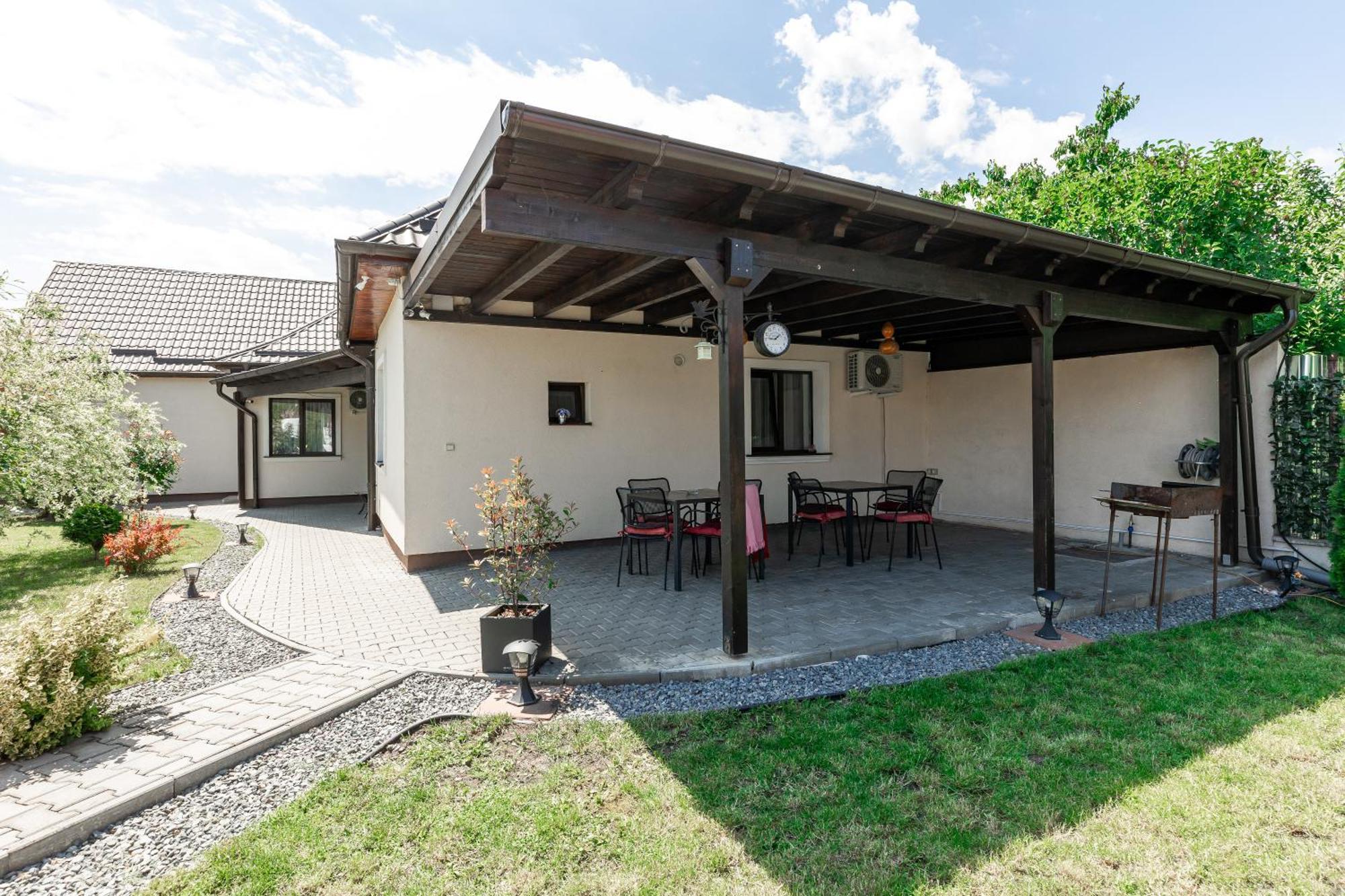 Salt Orchid Apartments Turda Exterior foto